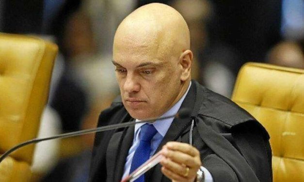 Moraes rejeita deixar relatoria e manda PGR se manifestar sobre pedido de indiciamento de Bolsonaro