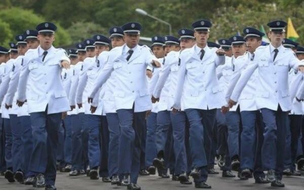 FAB abre vagas para Curso de Formação de Sargentos da Aeronáutica