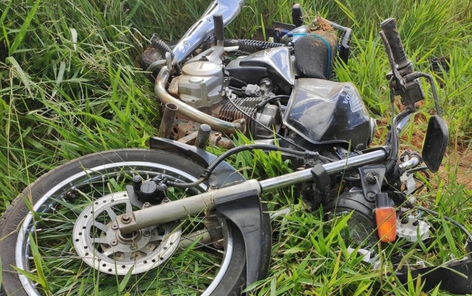 Lavrador de 75 anos morre após batida entre moto e caminhonete no Sul de Minas