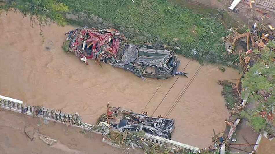 Temporal em Petrópolis deixa 35 mortos; bombeiros ainda não sabem quantos são os desaparecidos
