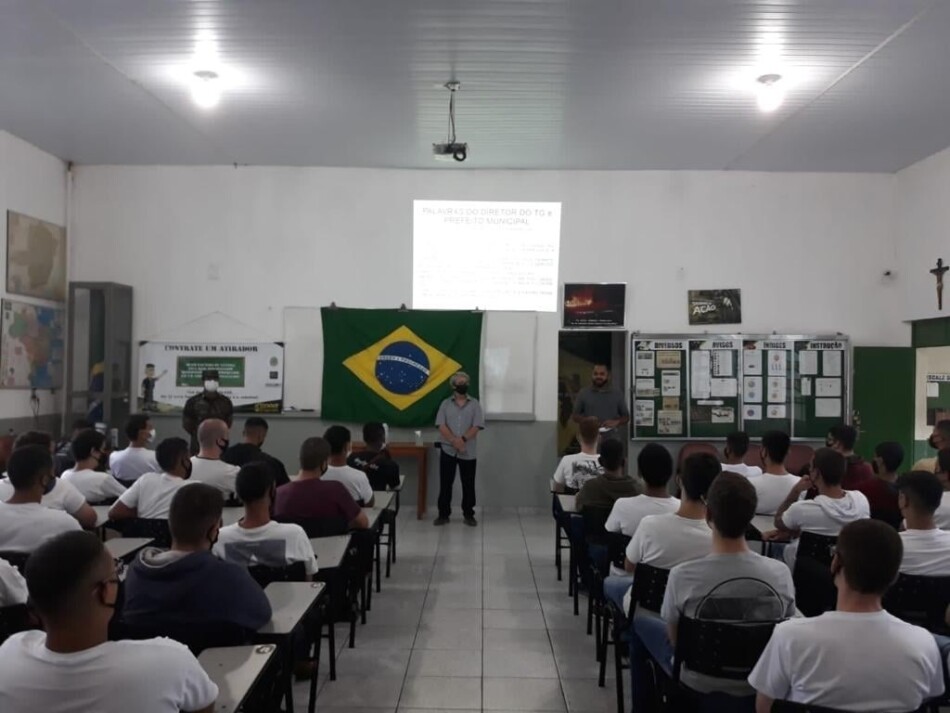 Secretários Municipais participam de instrução inaugural do Tiro de Guerra