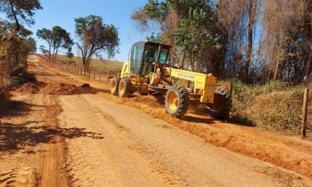 Manutenção nas estradas da comunidade de Cunhas é iniciada