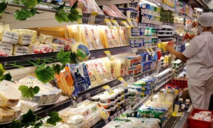 Em 10 anos, consumo de alimentos ultraprocessados cresce mais de 5% no Brasil