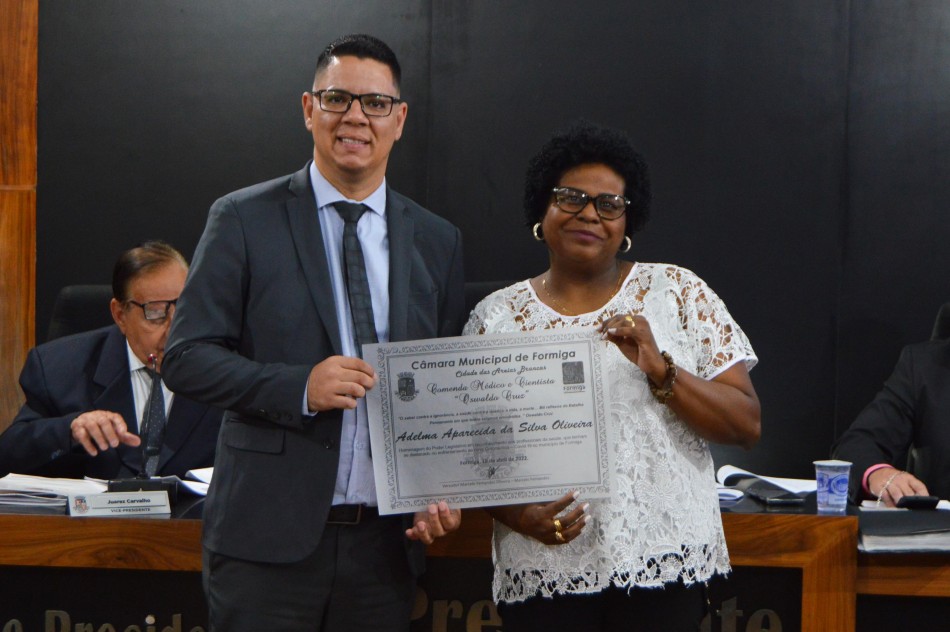 Câmara homenageia profissionais da saúde com a Comenda ‘Médico e Cientista Oswaldo Cruz’