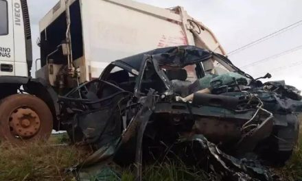 Uma pessoa morre e uma criança de 2 anos fica ferida em acidente na MG-235