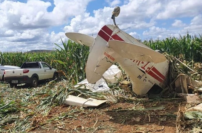 Ao menos uma pessoa morre na queda de avião perto de Brasília