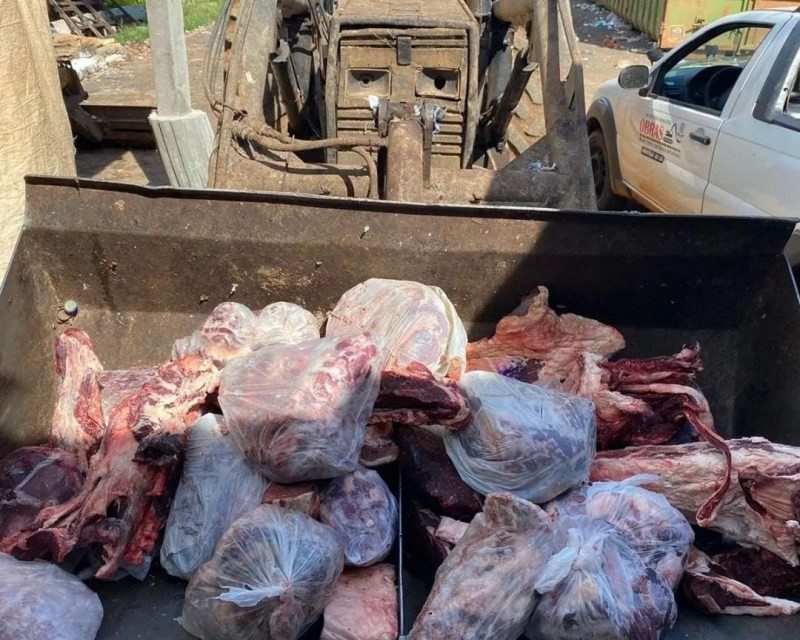 160 kg de carnes e produtos vencidos são apreendidos pela Vigilância Sanitária em Cristais