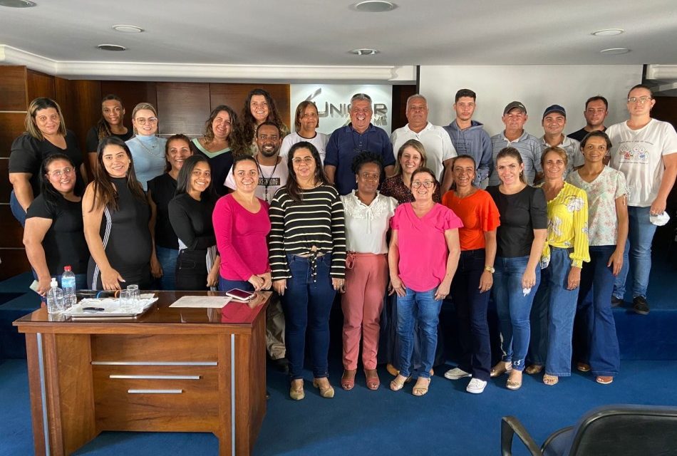 Técnicos se reúnem em Formiga para tratar do Programa Nacional de Controle de Chagas