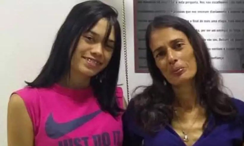 Jovem presa na Tailândia será avisada da morte da mãe na segunda-feira