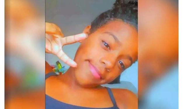 Morre menina que perdeu perna em acidente com carro alegórico na Sapucaí