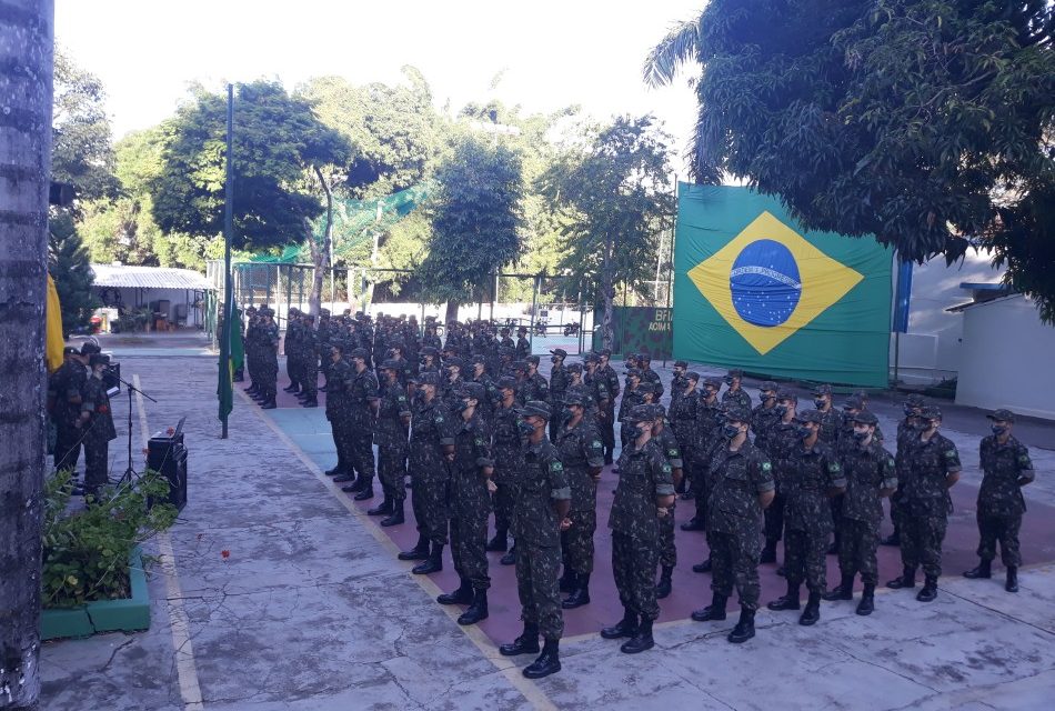 Dia do Exército Brasileiro é celebrado no Tiro de Guerra