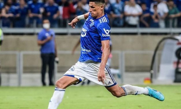 Cruzeiro encara o Grêmio em confronto da parte de cima da tabela da Série B
