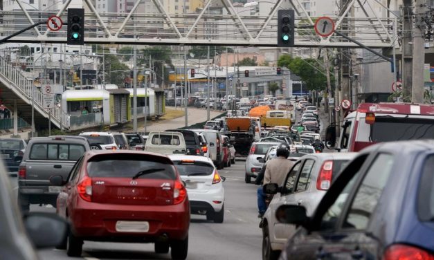 Taxa de Licenciamento em Minas vai baixar de R$ 135 para cerca de R$ 20