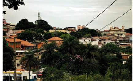 Prefeito, esposa e filhos são rendidos e feitos reféns por assaltantes no Sul de Minas