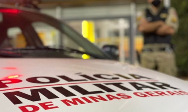 Jovem termina encontro amarrado e com a casa roubada em MG