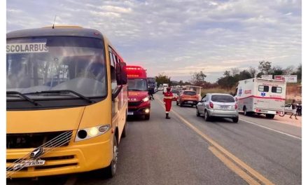 Motorista de ônibus escolar morre após sofrer mal súbito na BR-262