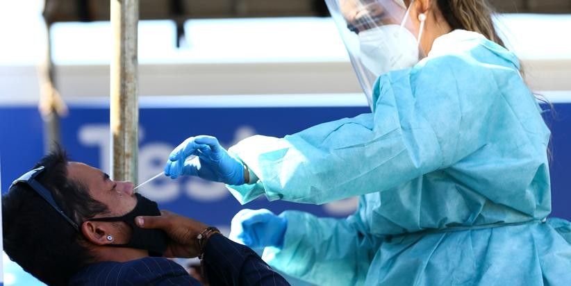 Minas registra mais de 5 mil casos de Covid-19 pelo terceiro dia seguido