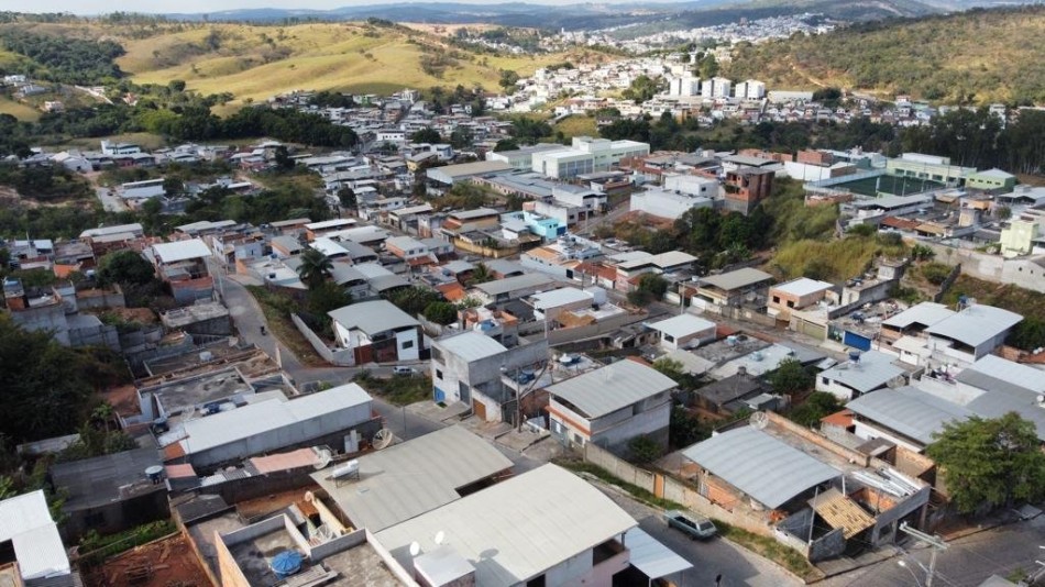 Moradores do bairro São Luiz receberão escrituras de imóveis nesta segunda-feira