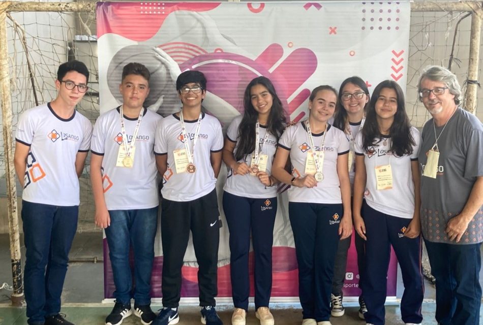 Estudantes formiguenses participam dos Jogos Escolares de Minas Gerais