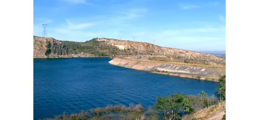 Falta de chuva começa a preocupar manutenção de cota mínima no Lago de Furnas