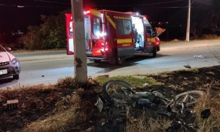 Mulher de 40 anos morre após acidente com moto, em Nova Serrana