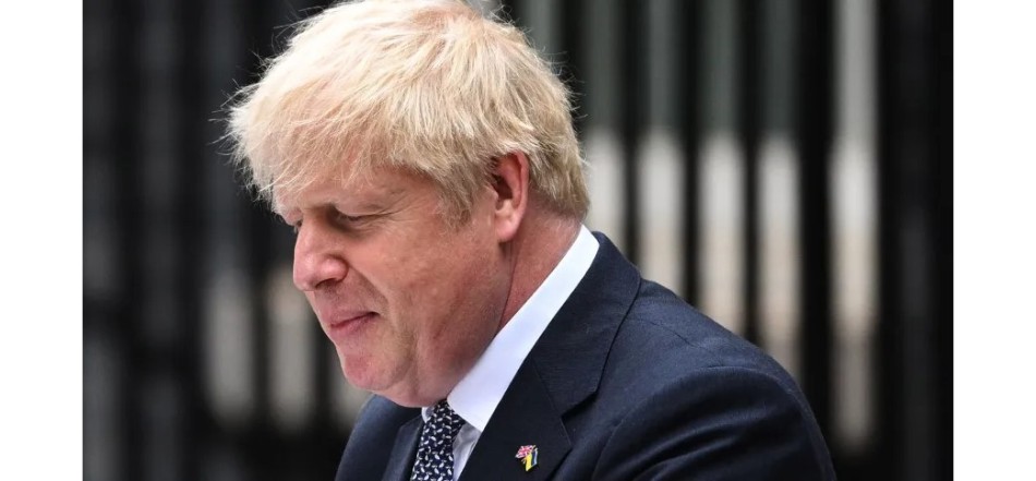 Boris Johnson renuncia ao cargo de  primeiro-ministro do Reino Unido