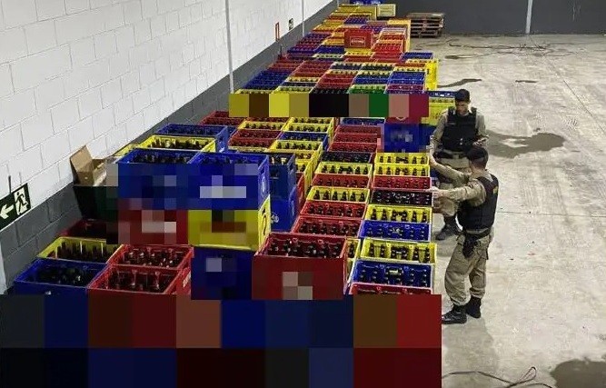 Polícia apreende 18 mil garrafas de cervejas adulteradas em Betim