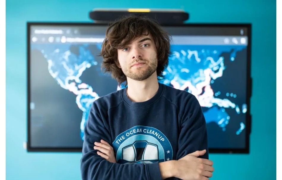 Quem é o jovem holandês que promete ser capaz de limpar 80% do lixo do oceano até 2030