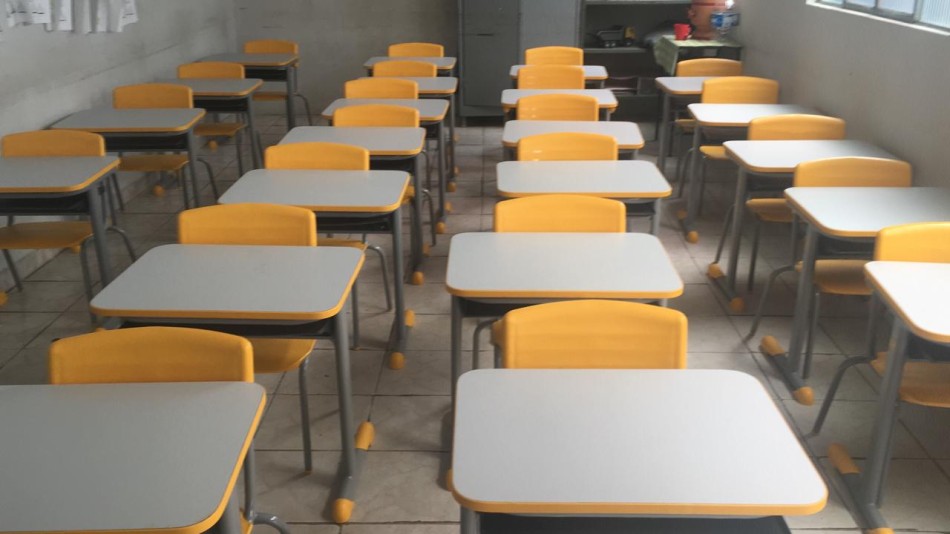 Escolas e Centros de Educação Infantil de Formiga recebem mobiliários e equipamentos