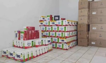 Polícia Civil apreende 450 caixas de sabão em pó em supermercado