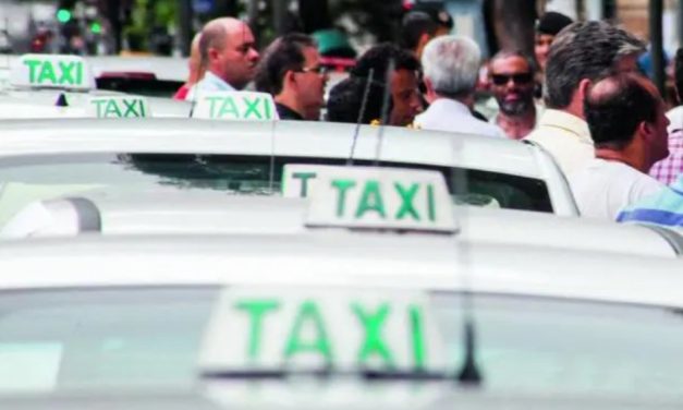 Taxistas começarão a receber auxílio em 16 de agosto; veja calendário