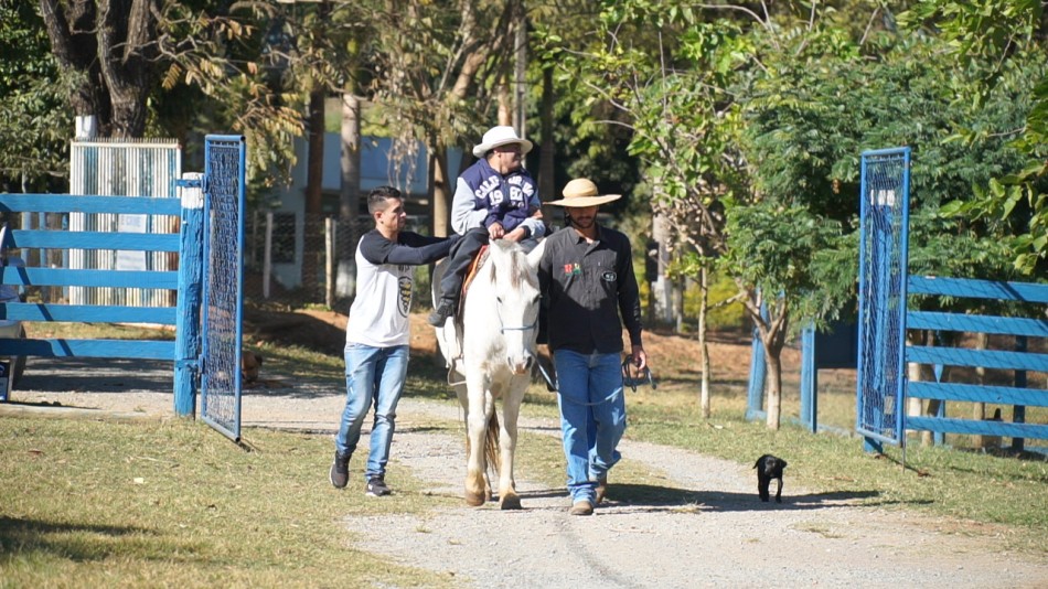 Unifor-MG retoma atividades de equoterapia