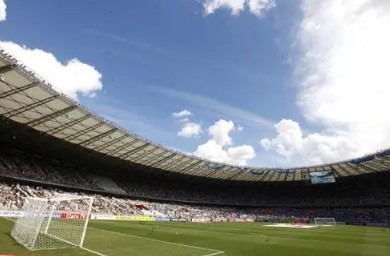 Mineirão anuncia banimento do passeio de tirolesa após acidente com jovem