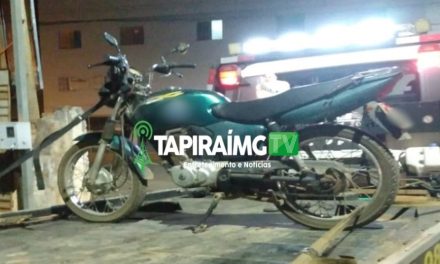 Moto é apreendida após condutor fugir de abordagem na MG-050, em Piumhi