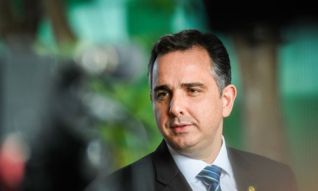 Em reunião, Pacheco apresenta a senadores propostas para bancar o piso nacional da enfermagem