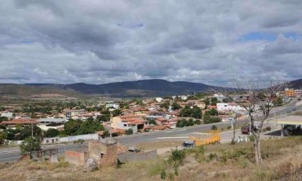 Justiça decreta prisão de policiais penais por tortura contra detentos em Minas