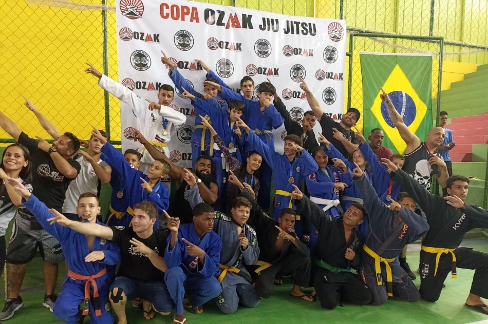 Alunos do Tatame do Bem conquistam 35 medalhas na Copa Ozaak de jiu-jítsu infantil