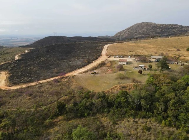 Após quatro dias de combate, incêndio no Parque Nacional da Serra da Canastra é extinto