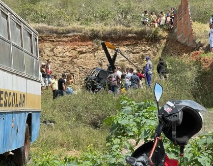 Deputado federal sobrevive a queda de helicóptero na Bahia