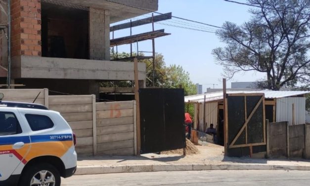 Trabalhador morre ao cair do 2º andar de obra em condomínio em MG
