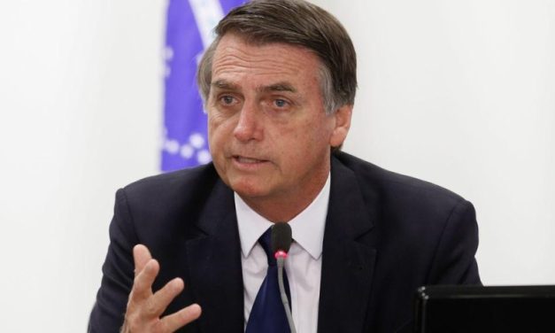 Bolsonaro depõe à PF nesta quarta sobre atos de 8 de janeiro