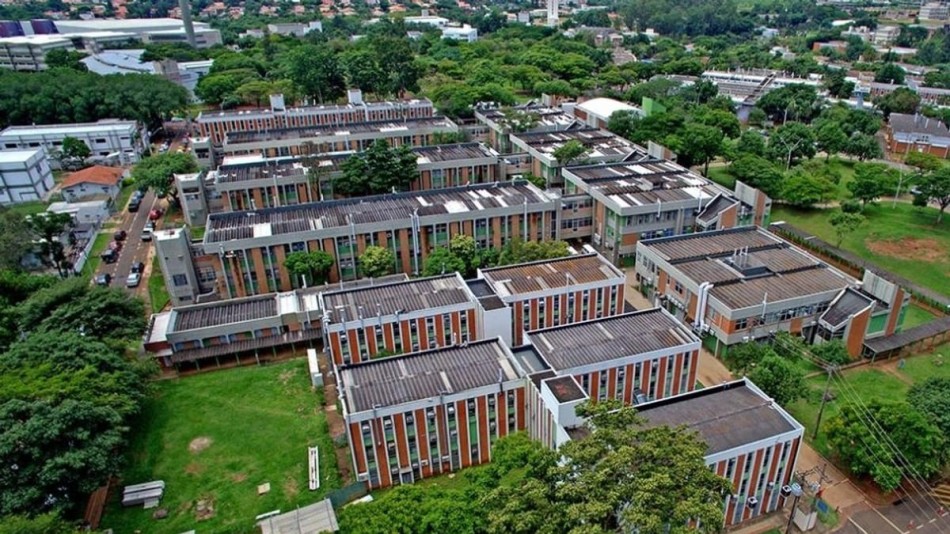 Unicamp desliga milhares de universitários que não comprovaram vacinação contra Covid-19