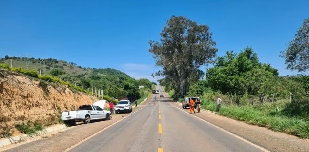 Motorista morre após carro capotar no Sul de Minas