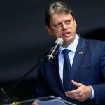 Tarcísio anuncia liberar crédito de ICMS a impactados pelo tarifaço
