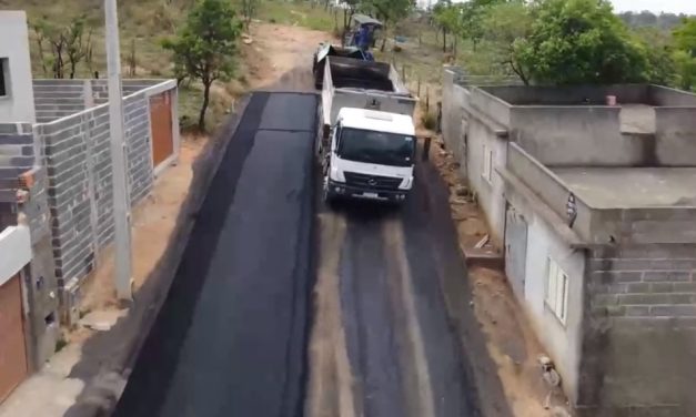 Quarta etapa das obras de pavimentação do Balbino Ribeiro é realizada