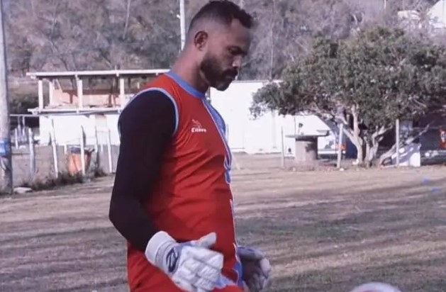 Após rejeição de moradores, goleiro Bruno é dispensado pelo Búzios