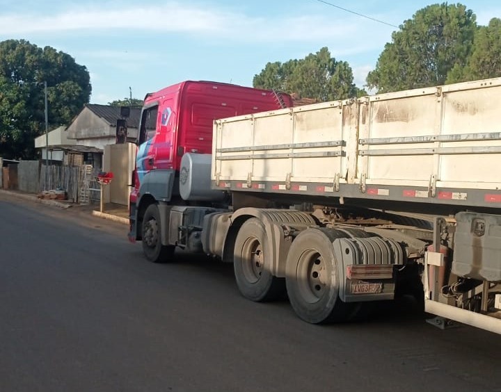 Motorista com sintomas de embriaguez é detido realizando ultrapassagens em locais proibidos na BR-354, em Iguatama