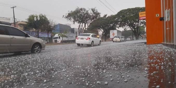 450 cidades de Minas têm alerta de tempestade com granizo; Formiga está na lista