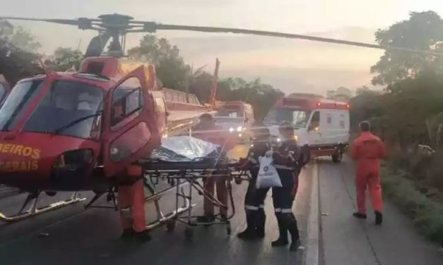 Pais e filho de 14 anos morrem em acidente na BR-365 na volta das férias