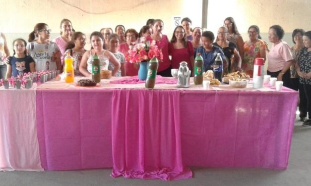 Equipe de saúde bucal realiza palestra educativa no bairro Água Vermelha